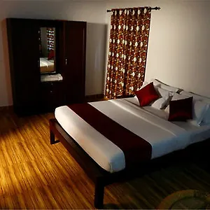 https://crescent-residency.kerala-hotels.net