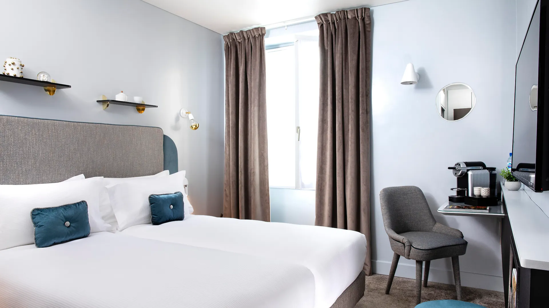 Hotel Eiffel Saint Charles Paryż